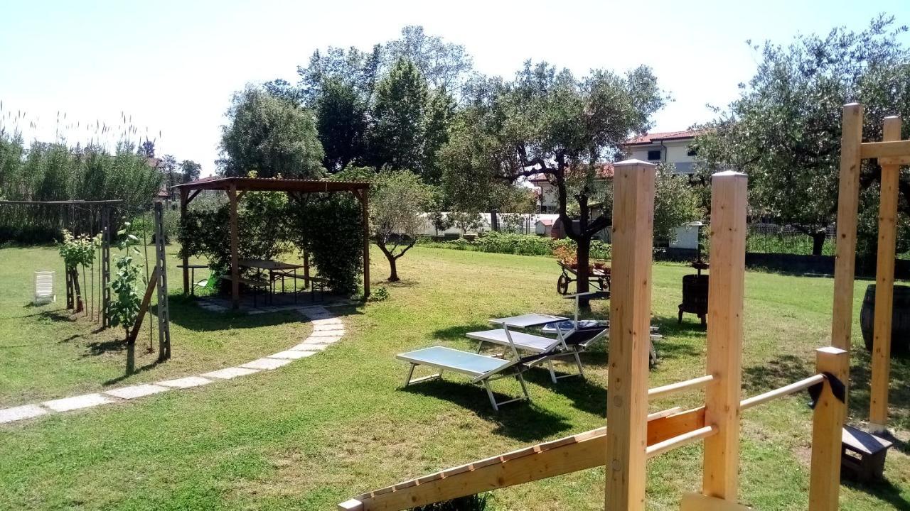 Bed and Breakfast Nonna Piera Marina Di Carrara Zewnętrze zdjęcie